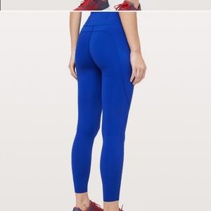 Lululemon Fast and Free tight 25" HR sz 8 Blue